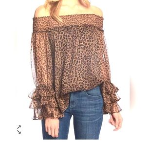 CECE Leopard print blouse